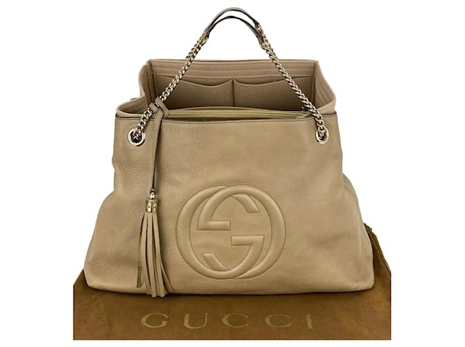 Borsa Gucci Soho Grande inserto in pelle marrone chiaro foderato con nappa a catena con inserto B410 ref.639402 Joli Closet