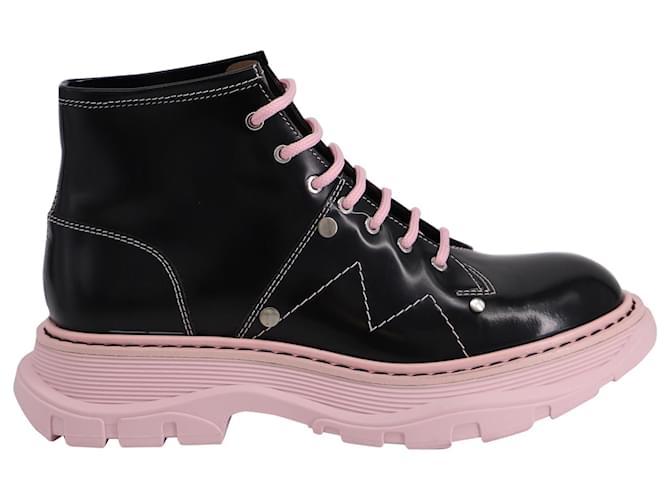 Alexander Mcqueen Tread Lace Up Boots in Pink/Black Calfskin Leather Pony-style calfskin  ref.641216