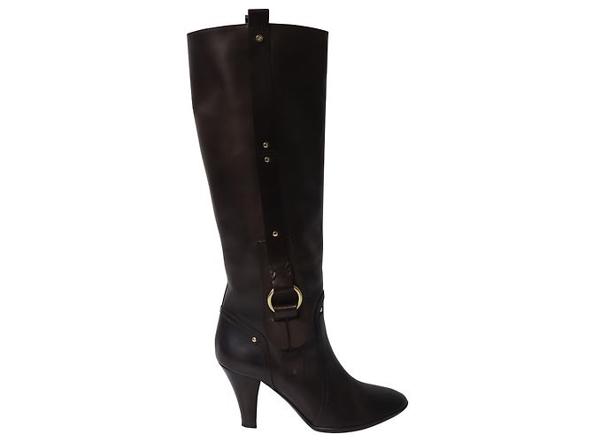 Céline Botas de salto alto Celine com fivela em couro de bezerro marrom