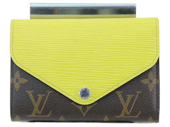 Portemonnaie  Louis Vuitton Cuir Jaune  ref.642563