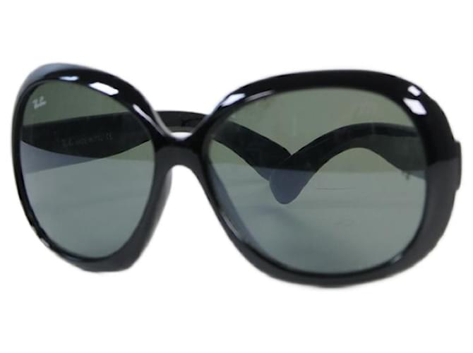 Ray-Ban Ray Ban Sunglasses Black Plastic  ref.645349