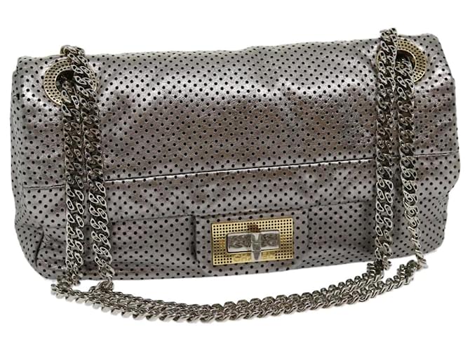 Chanel Timeless Silvery Leather  ref.648661