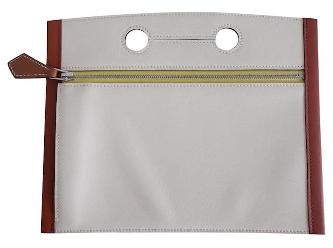 Hermès backpocket clutch White Caramel Leather  ref.648694