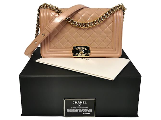 Chanel Boy Medium Iridescent Pink Patent Leather Gold ref.648906