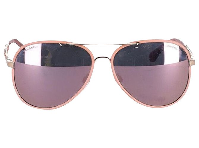 Occhiali da sole Chanel Aviator in PVC rosa