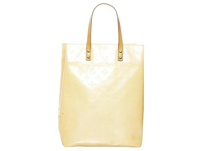 Louis Vuitton Reade Beige Patent leather  ref.649759