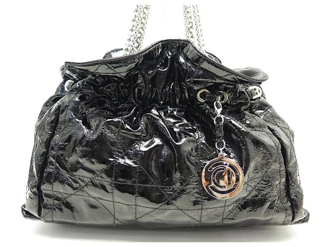 CHRISTIAN DIOR LE THIRTY MM BLACK PATENT CANNAGE LEATHER HAND BAG Patent leather  ref.650040