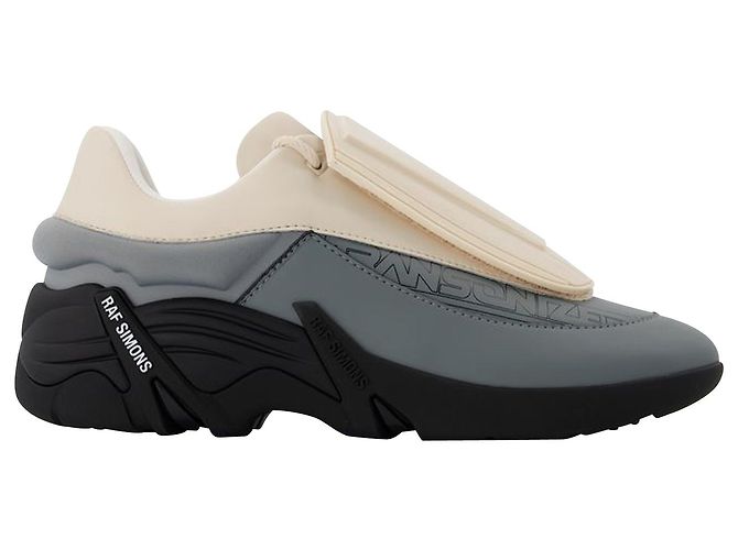 Raf Simons Baskets Antei en Cuir Ivoire et Gris