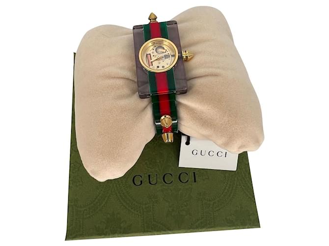 Gucci Belles montres  ref.651434