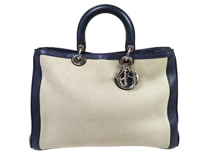 Christian Dior Handtaschen Beige Marineblau Leder  ref.652465