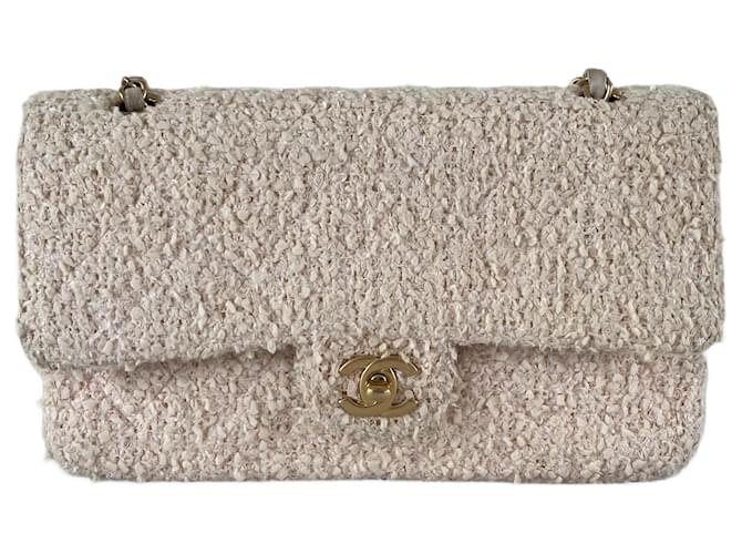 Classic lined timeless flap medium Chanel Beige 2.55 tweed boucle Pink  ref.652656