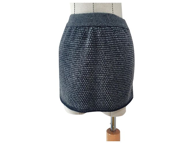 Autre Marque Aiayu Minirock aus Kaschmir Grau Schwarz