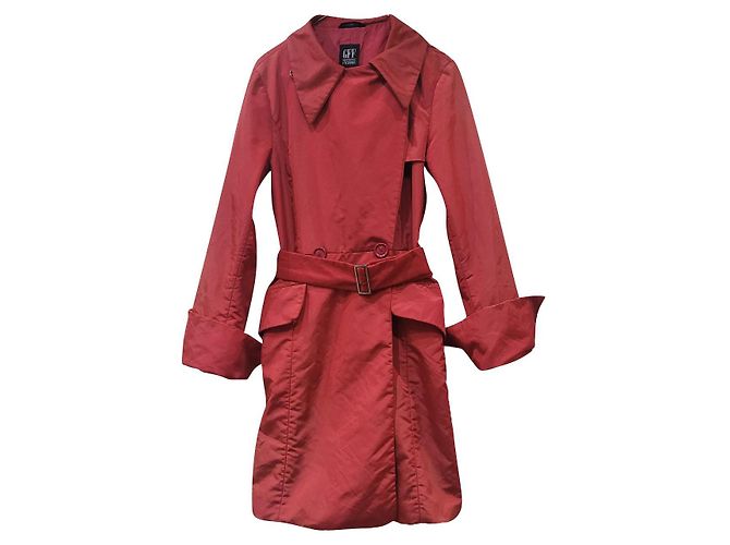 Gianfranco Ferre Vintage GFF Ferré Roter wasserdichter Trenchcoat