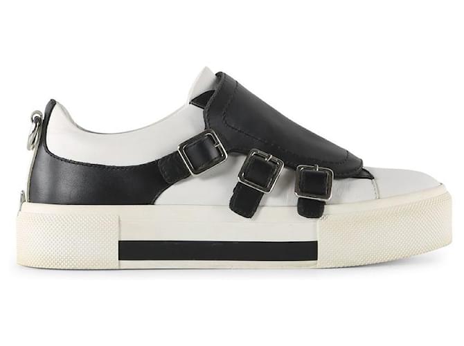 Alexander McQueen White Leather Sneakers With Black Buckle Flap  ref.655924