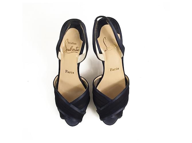 Christian Louboutin Zapatos de tacón de aguja con punta abierta de satén azul oscuro 37 Lienzo  ref.656574