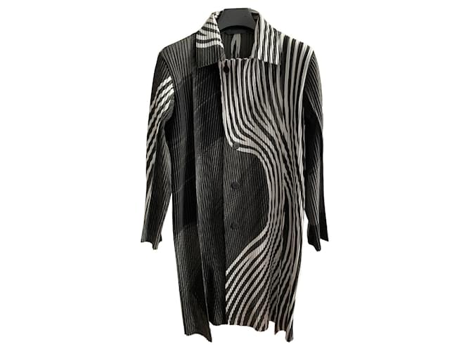 Issey Miyake Cappotto Homme Plissé multicolore Poliestere  ref.656944