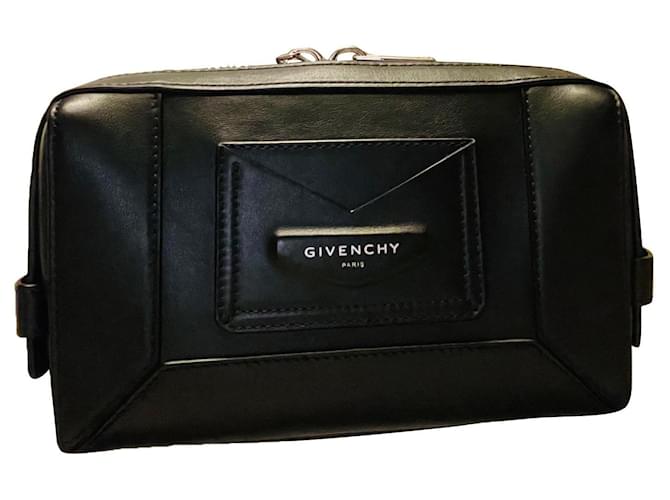 Givenchy Antigona Negro Cuero  ref.657395