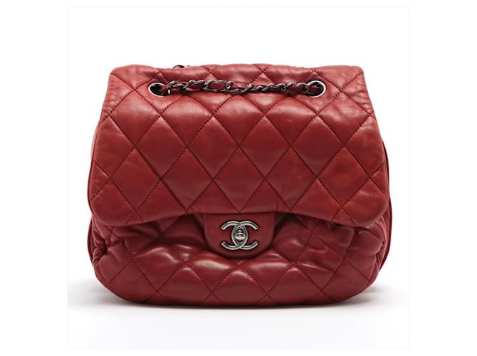 Classique Chanel Timeless Cuir Rouge  ref.657680