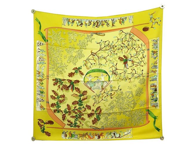 Hermès HERMES NEIGE D'ANTAN SCIARPA QUADRATA CATY LATHAM 90 SCIARPA IN SETA SETA GIALLA Giallo