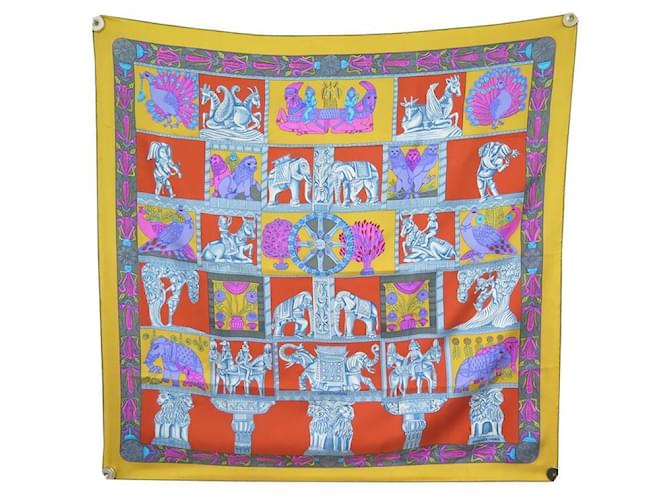 Hermès FOULARD HERMES TORANA CARRE 90 CM ANNIE FAIVRE EN SOIE JAUNE SILK SCARF  ref.657920