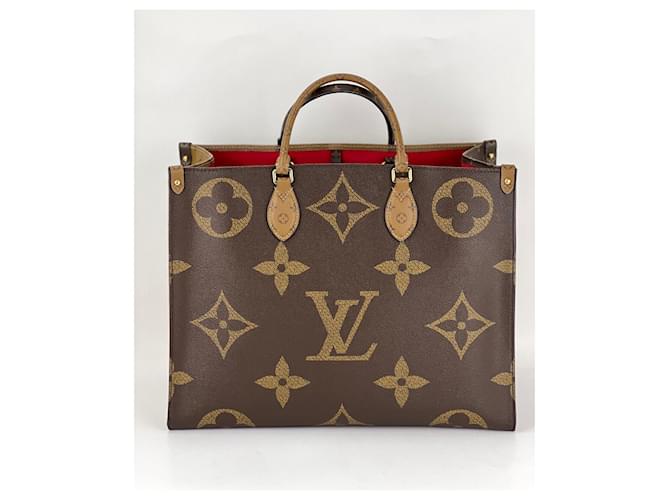 Louis Vuitton Tote Onthego Gm Giant Reverse Monogram Tote Bag Added Insert  A1014 Leather ref.659168 - Joli Closet