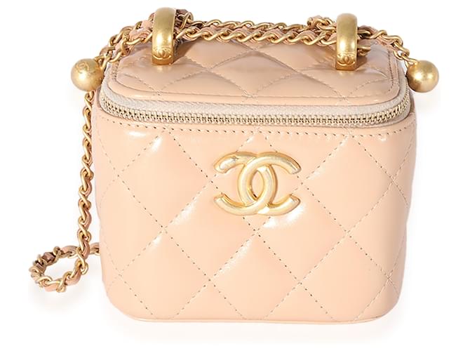 Chanel Pink Quilted Lambskin Pearl Crush Mini Vanity Case  Leather Pony-style calfskin  ref.659305