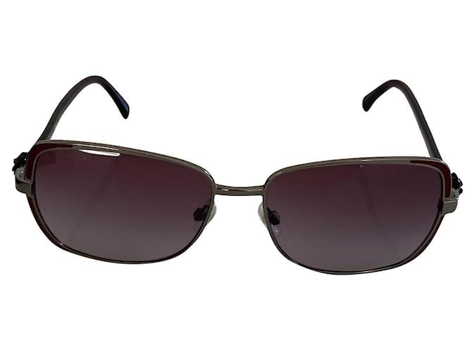 Chanel Óculos de sol Roxo escuro Metal  ref.659713