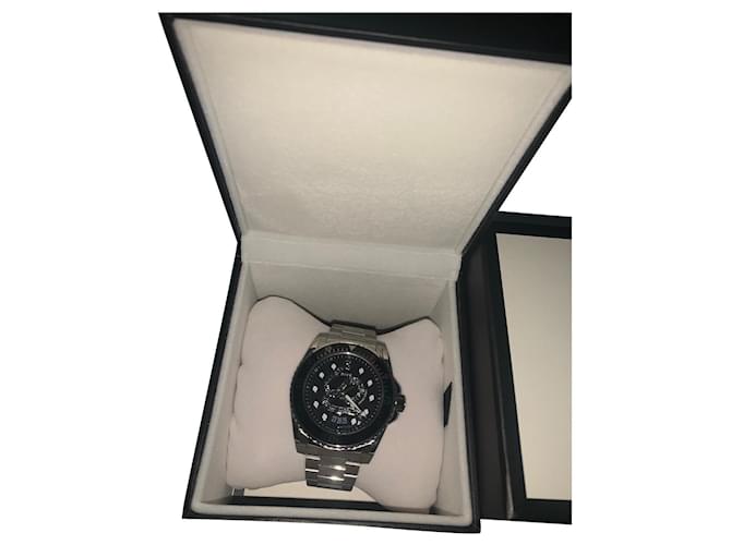 Gucci Dive YA watch136218 45mm new Silvery Steel  ref.659724