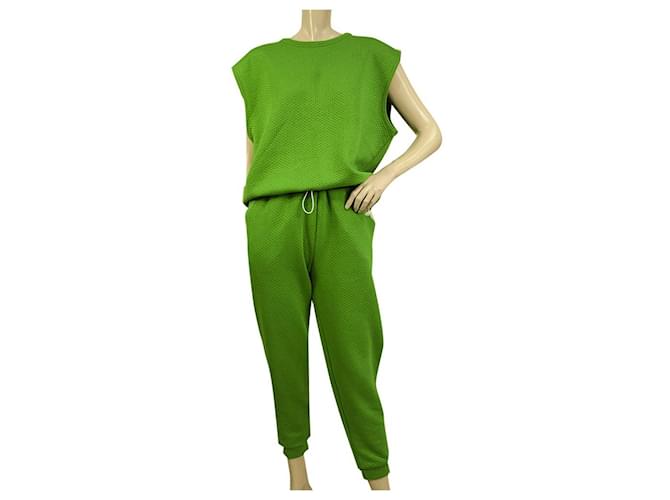 American Vintage Green Sleeveless Top( M/L) Sweat Pants ( S ) Sport Lounge Set Polyester Acetate  ref.660416