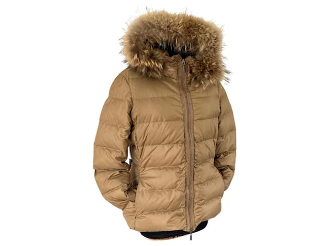 Moncler Coats, Outerwear Caramel Polyester  ref.660459