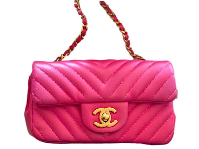 Timeless Mini Bolsa Chanel Extra Rosa Couro  ref.661303