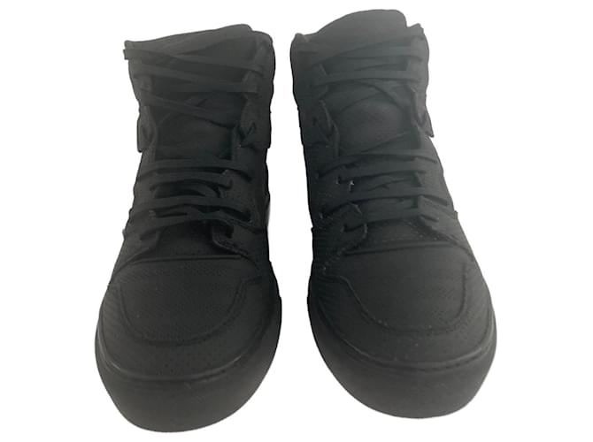 Balenciaga Perforated High ‘Black’ Leather  ref.661359