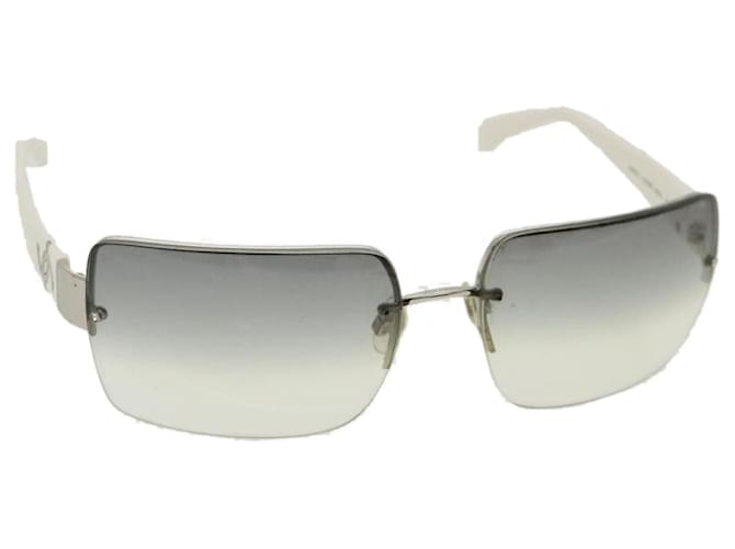 CHANEL Óculos de Sol Branco Prata CC Auth am3144 Plástico  ref.661454