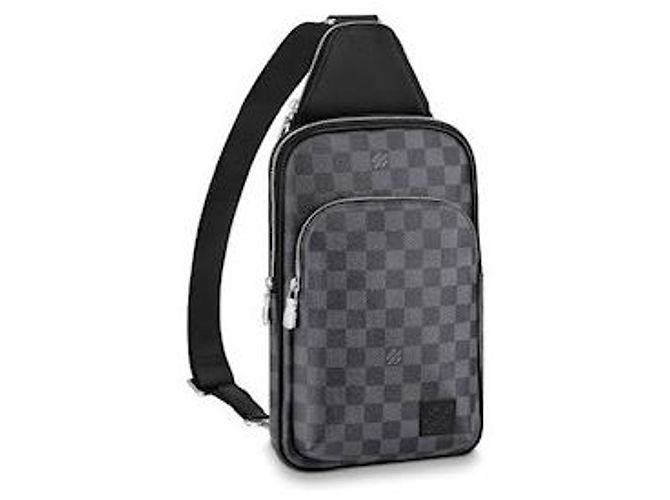 Louis Vuitton Bandolera LV Avenue nuevo Gris