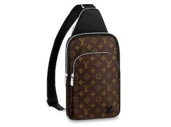 Louis Vuitton LV Avenue slingbag monogram canvas Brown  ref.661639