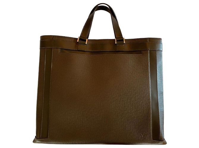 Louis Vuitton bolsa de couro marrom kazbek