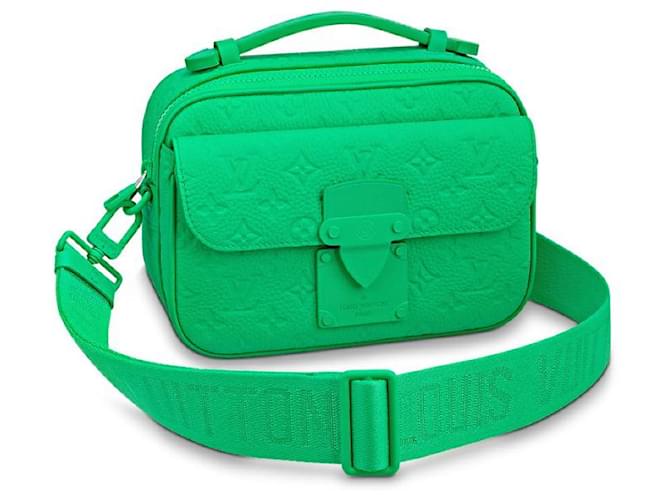 Louis Vuitton LV Messenger S Lock green Leather  ref.663097