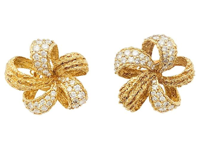 Autre Marque M earrings.Gérard in yellow gold and diamonds.  ref.664360