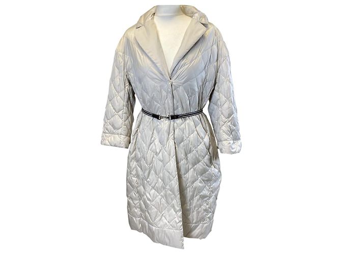Max Mara The Cube SMaxMara reversible down jacket beige