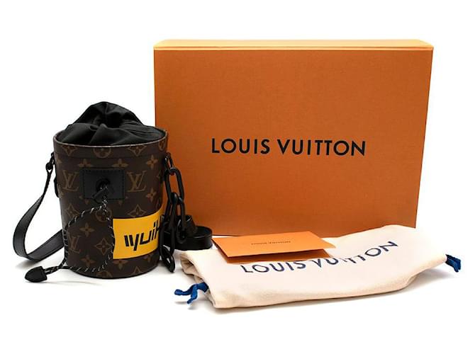 Bolsa Louis Vuitton by Virgil Abloh Chalk Nano - LTD Singapore Edition Marrom Lona  ref.664702