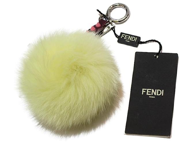 Fendi Other jewelry Yellow Fur  ref.665436