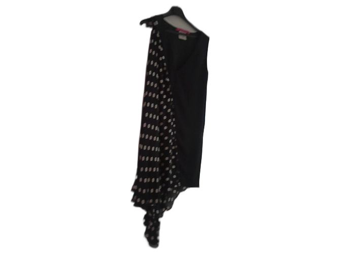 Vestido Emanuel Ungaro de seda preto com véu de bolinhas