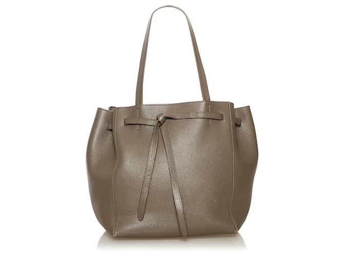 Céline Bolso tote de cuero pequeño Phantom Cabas de Celine Brown Castaño Becerro  ref.666354