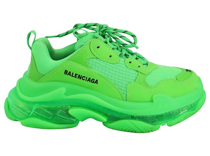 Balenciaga Triple S Sneaker aus neongrünem Nylon-Mesh  ref.666417