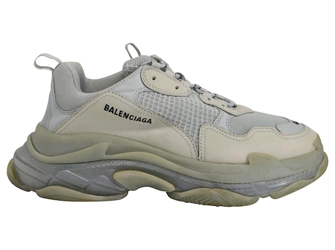 First Balenciaga Triple S Sneakers mit durchsichtiger Sohle aus grauem Polyester  ref.666634