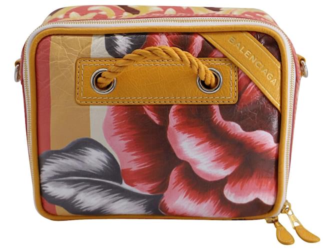Blanket Borsa a tracolla quadrata con coperta floreale di Balenciaga in pelle stampata gialla/arancione  ref.666636