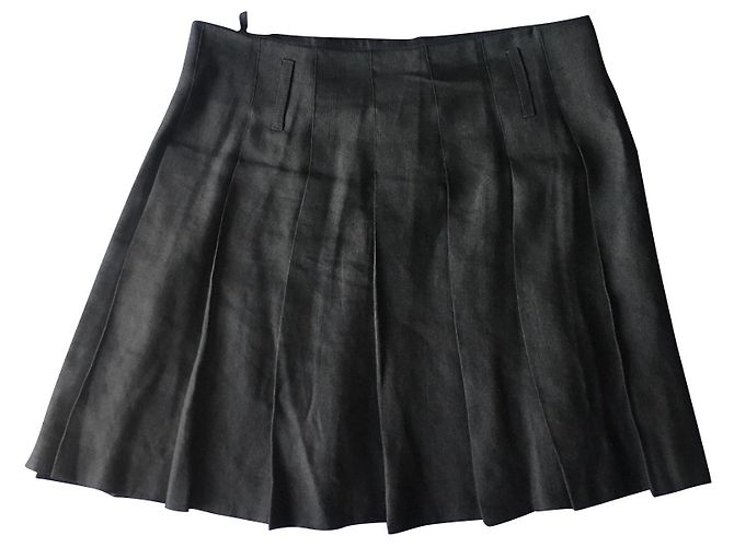 Saia envelope Burberry preta de linho Preto