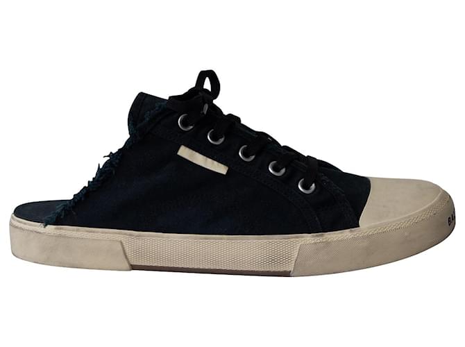 Balenciaga Mules Sneaker Distressed en Coton Noir  ref.666848