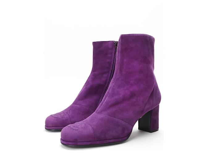 Chanel CC Logo Purple Suede Block Heel Ankle Boots  ref.667114