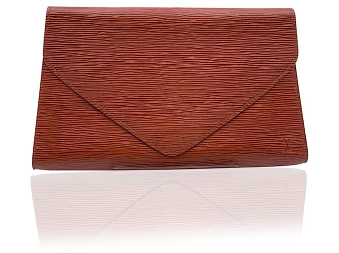 Louis Vuitton Vintage Tan Epi Leather Art Deco MM Clutch Bag Beige  ref.667260